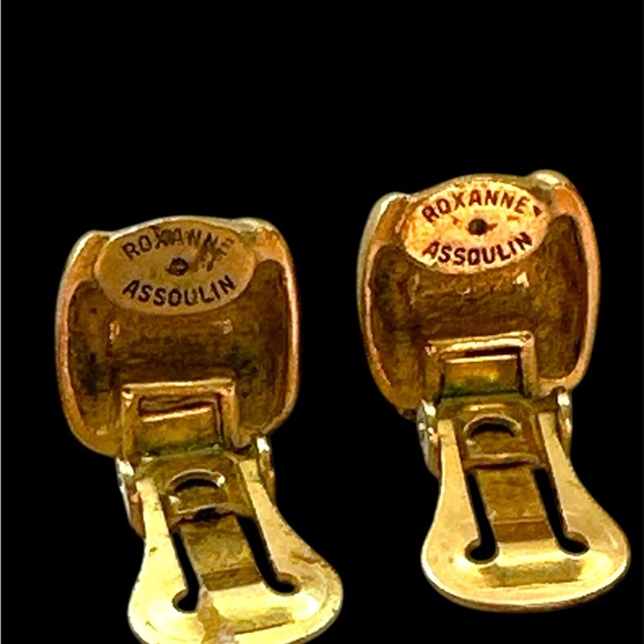 Vintage ROXANNE ASSOULIN gold turquoise designer runway clip on earrings
